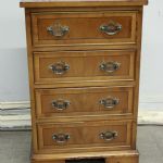 947 8130 CHEST OF DRAWERS